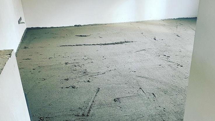 jak lepit asfaltovy pas na beton doma vyhnete se castym chybam Jak lepit asfaltový pás na beton doma. Vyhněte se častým chybám