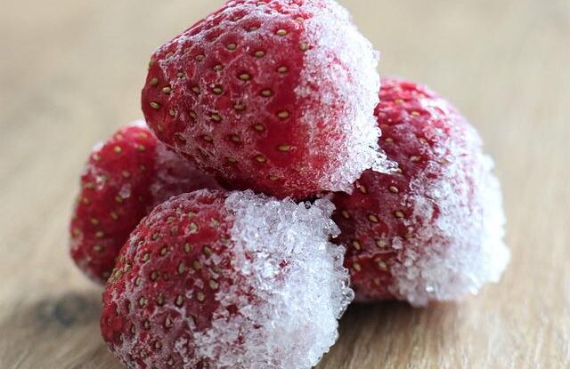 pred pouzitim jar mrazim zni to zvlastne ale je to genialni kuchynska vychytavka Před použitím jar mrazím. Zní to zvláštně, ale je to geniální kuchyňská vychytávka