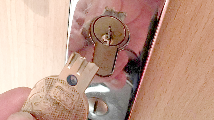 zlomeny klic v zamku zlomeny klic v zamku