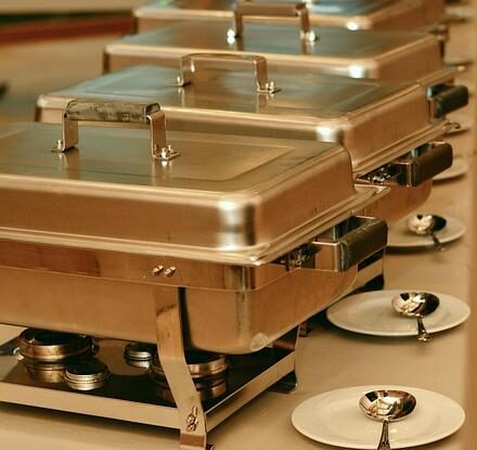 Jak udržet dlouhotrvající žár uhlí v kamnech pomocí bramborových slupek. Tyto slupky zvýší efektivitu topení